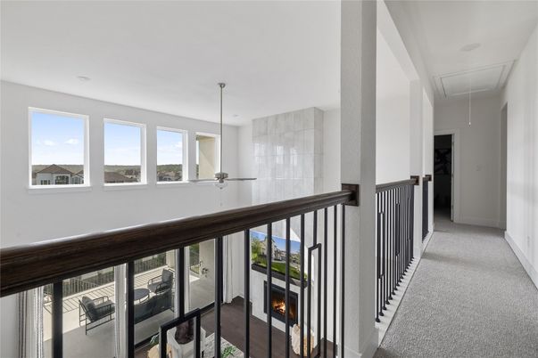 Fireplace, Interior, Recessed Lighting