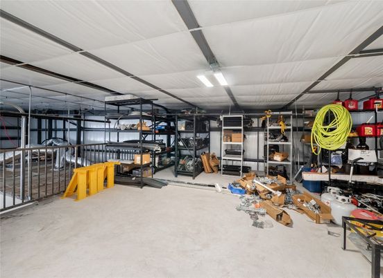 Garage, Interior
