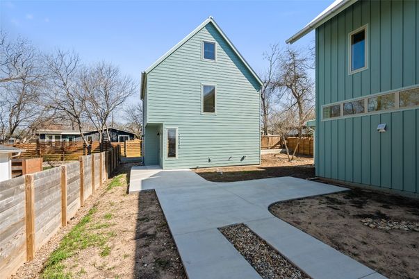Backyard, Exterior