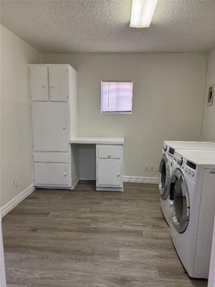 Interior, Washer, Wood Texture Flooring