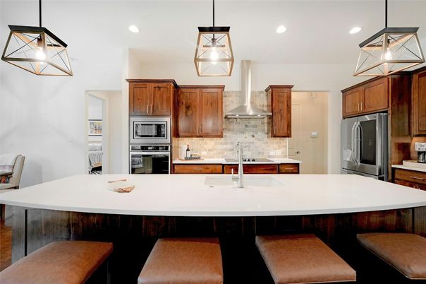Interior, Kitchen, Pendant Lights, Recessed Lighting, Stainless Steel Appliances