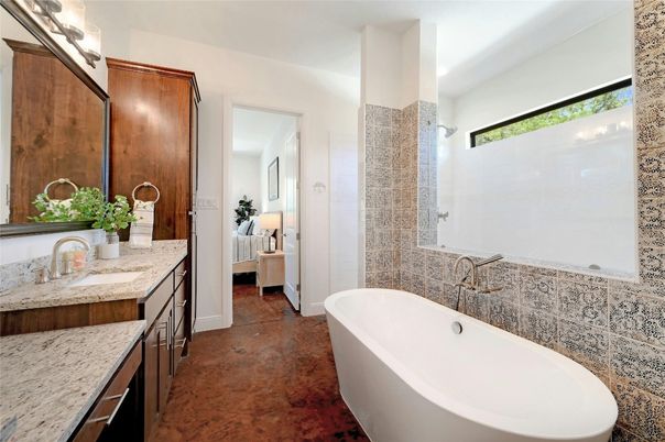Bathroom, Dual Sink Vanities, Free Standing Baths, Interior