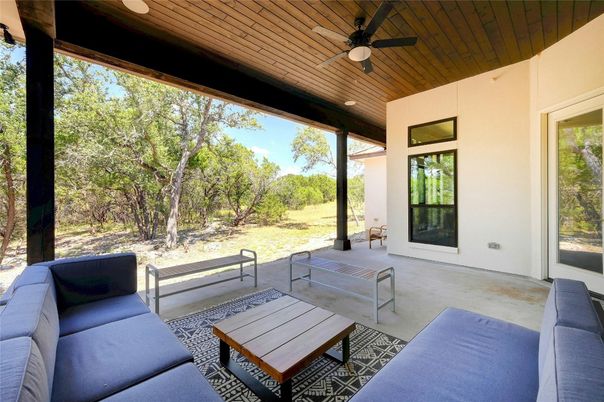 Exterior, Living room