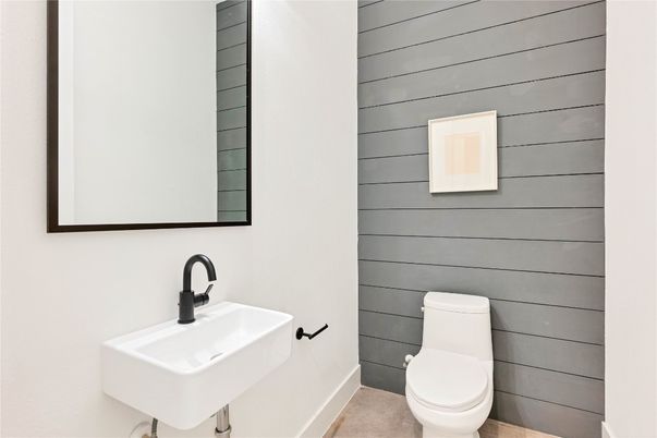 Bathroom, Interior