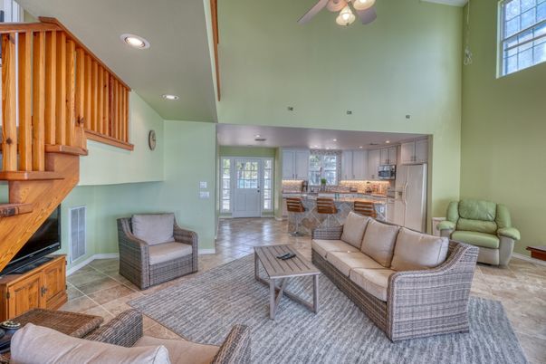 Interior, Kitchen, Living room, Recessed Lighting, Stainless Steel Appliances