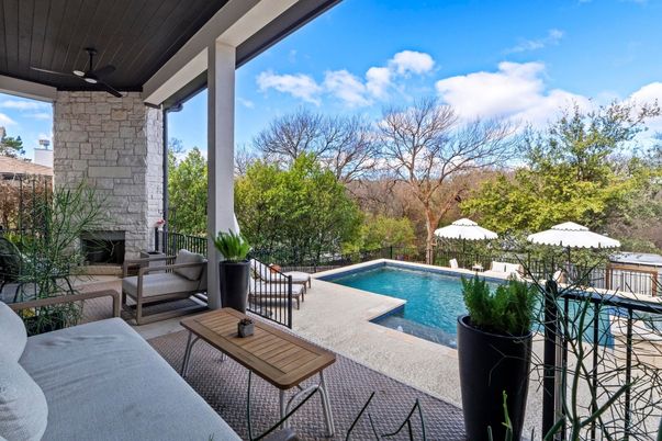 Exterior, Fireplace, Pool