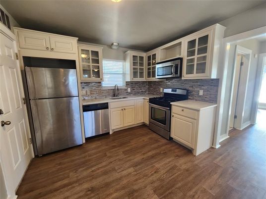 Interior, Kitchen, Stainless Steel Appliances, Wood Texture Flooring