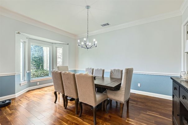 Chandelier, Dining room, Interior, Wood Texture Flooring