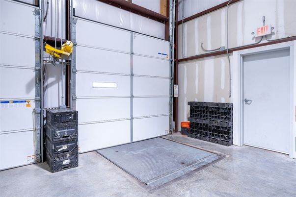 Garage, Interior