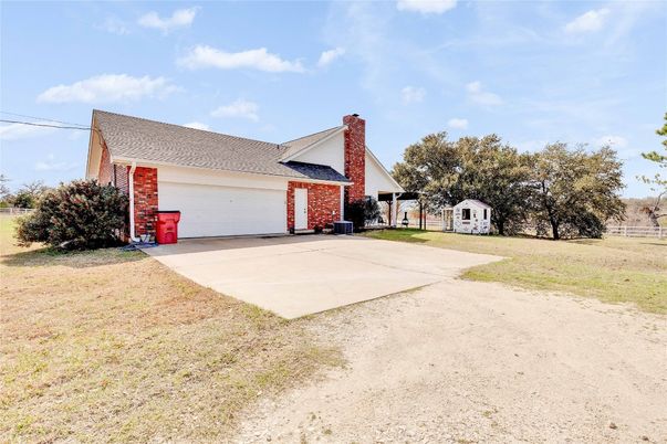 Backyard, Detached Garage, Exterior