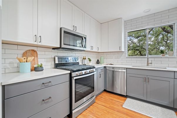 Interior, Kitchen, Stainless Steel Appliances, Wood Texture Flooring