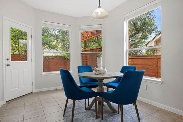 Dining room, Interior, Pendant Lights