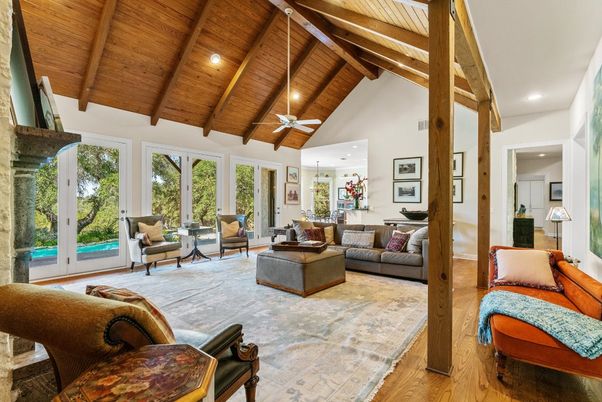 Interior, Living room, Recessed Lighting, Wooden Beams, Wooden Ceilings, Wood Texture Flooring