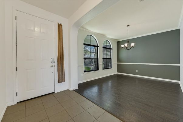 Chandelier, Empty room, Interior, Wood Texture Flooring