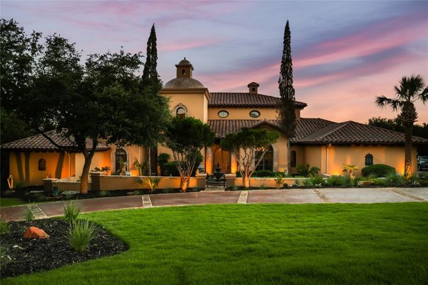 Backyard, Exterior, Facade, Mediterranean
