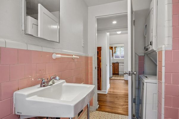Bathroom, Interior, Recessed Lighting, Wood Texture Flooring