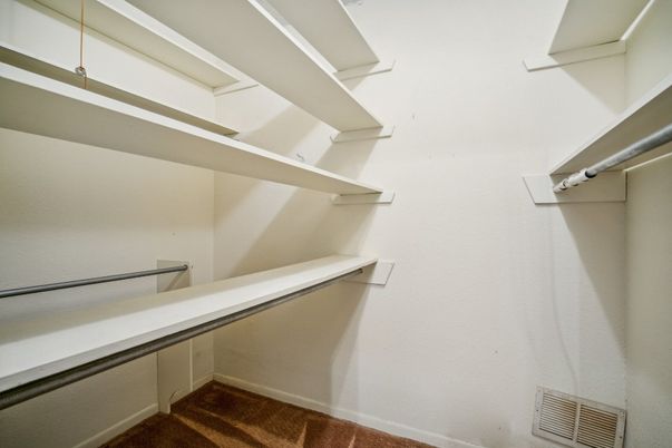 Interior, Walk-in Closets