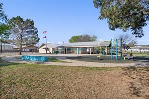 Backyard, Exterior, Playground