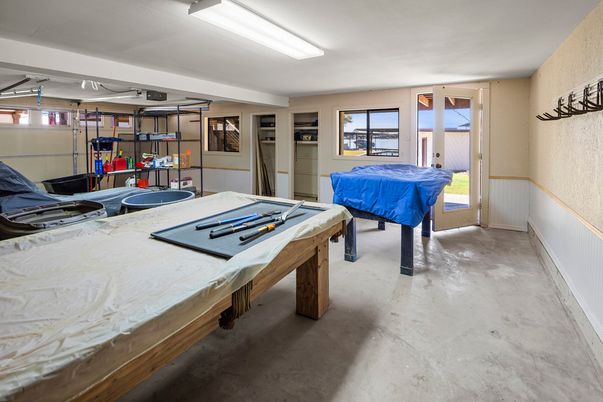 Billiard Table, Game Room, Garage, Interior