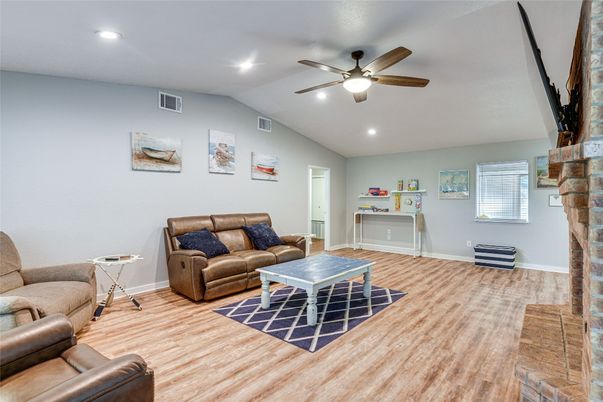 Interior, Living room, Recessed Lighting, Wood Texture Flooring