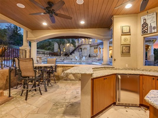 Exterior, Recessed Lighting