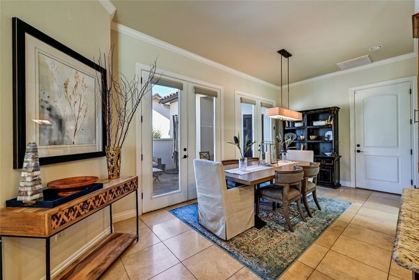 Dining room, Interior, Pendant Lights
