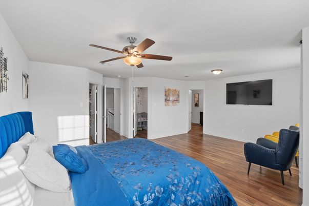 Bedroom, Interior, Wood Texture Flooring
