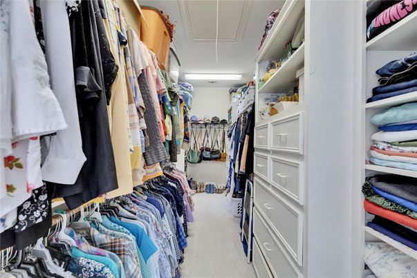 Interior, Walk-in Closets