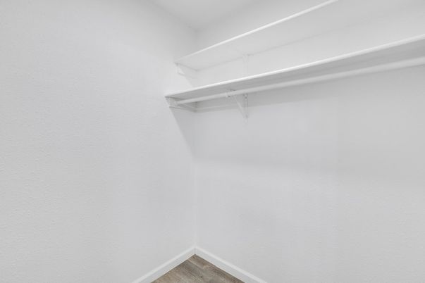 Interior, Walk-in Closets