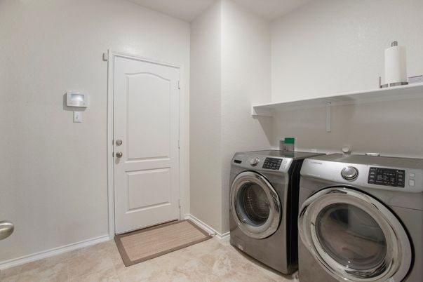 Interior, Washer