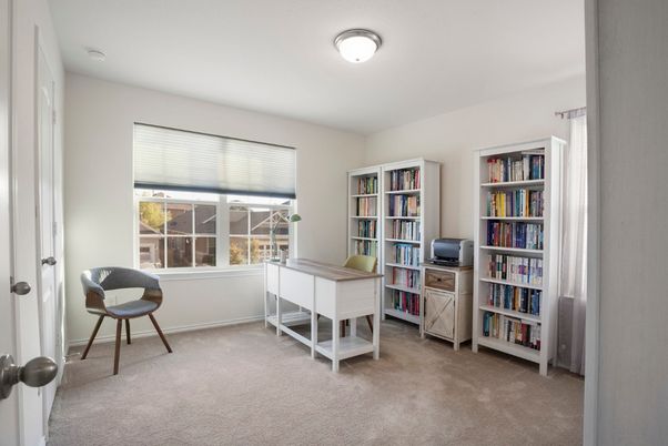 Home Office, Interior