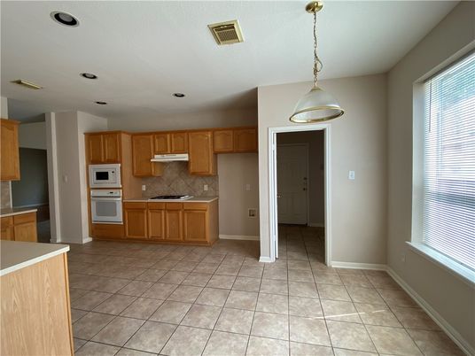 Interior, Kitchen, Pendant Lights, Recessed Lighting