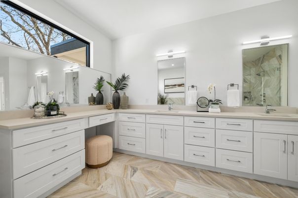 Bathroom, Dual Sink Vanities, Interior, Wood Texture Flooring