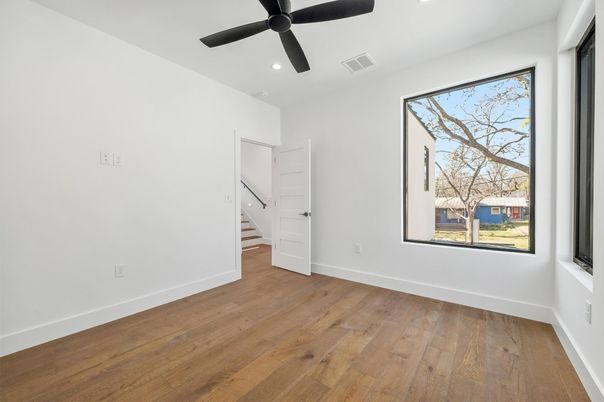 Empty room, Interior, Recessed Lighting, Wood Texture Flooring
