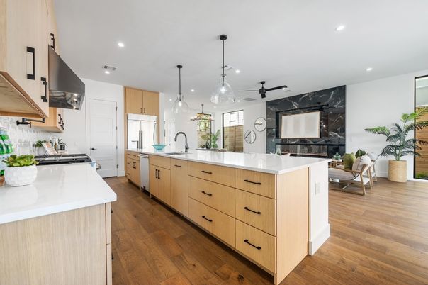 Fireplace, Interior, Kitchen, Pendant Lights, Recessed Lighting, Wood Texture Flooring