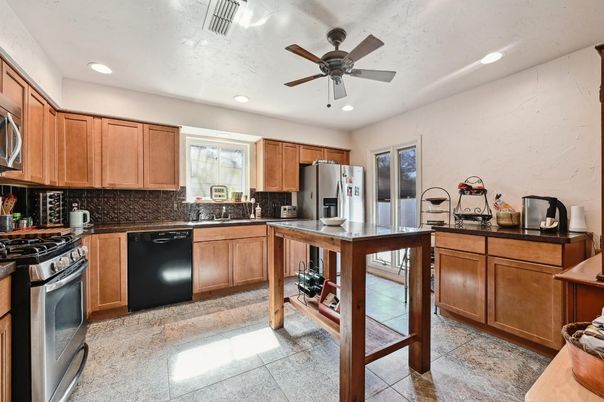 Interior, Kitchen, Recessed Lighting
