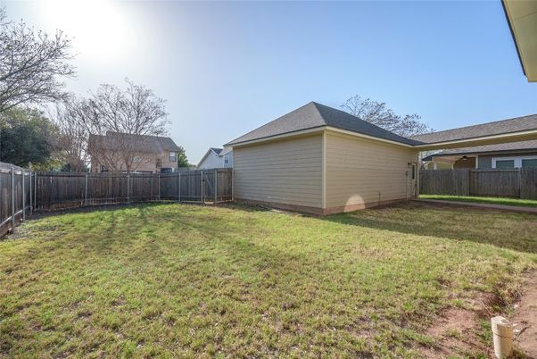 Backyard, Exterior