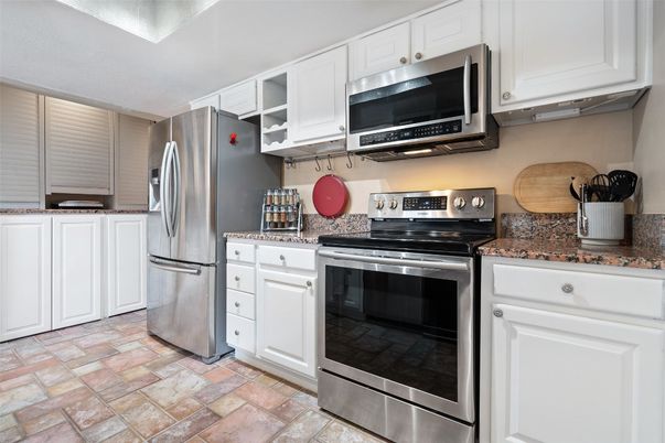 Interior, Kitchen, Stainless Steel Appliances