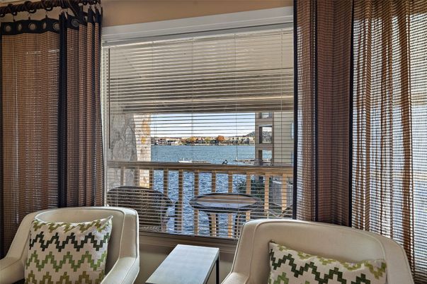 Interior, Water