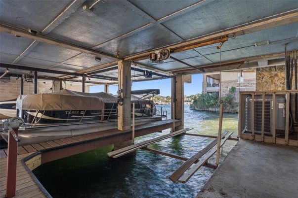 Exterior, Water