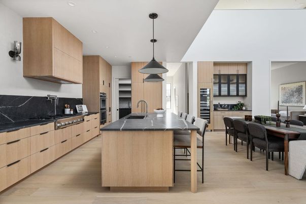Dining room, Interior, Kitchen, Pendant Lights, Recessed Lighting, Stainless Steel Appliances, Wood Texture Flooring