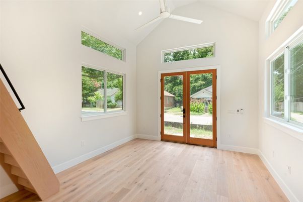 Empty room, Interior, Recessed Lighting, Wood Texture Flooring