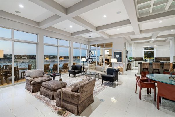 Dining room, Interior, Living room, Recessed Lighting, Water