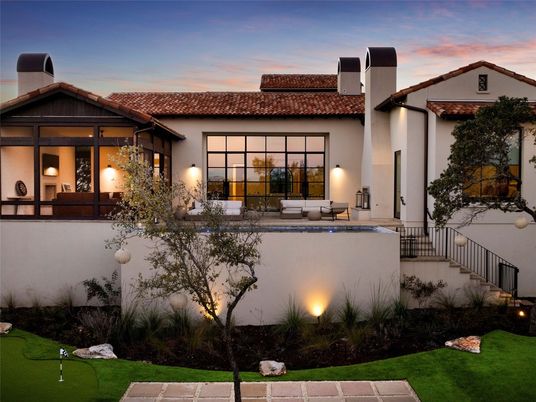 Exterior, Facade, Spanish Mediterranean