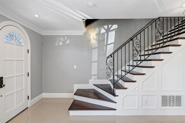 Interior, Recessed Lighting