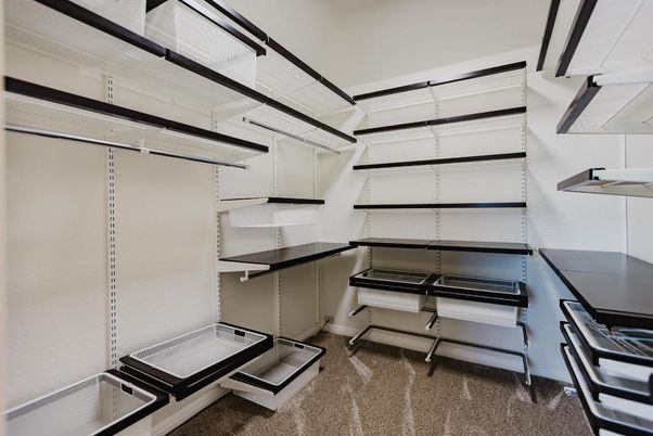 Interior, Walk-in Closets