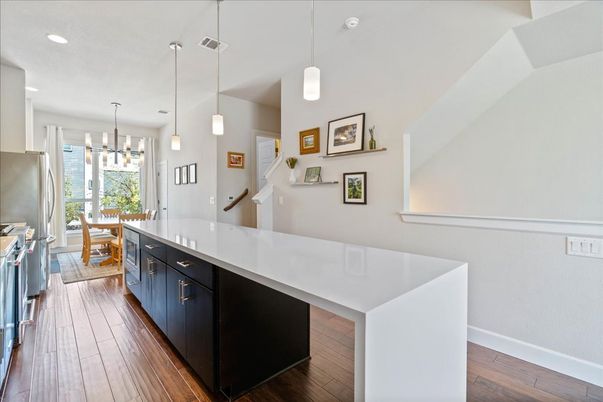 Dining room, Interior, Kitchen, Pendant Lights, Recessed Lighting, Wood Texture Flooring