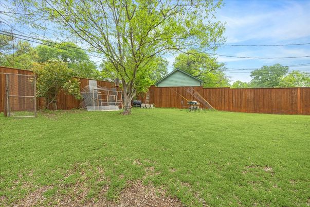 Backyard, Exterior, Playground
