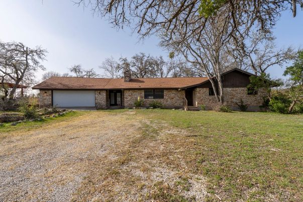 Attached, Backyard, Exterior, Facade, Brick Facade, Ranch