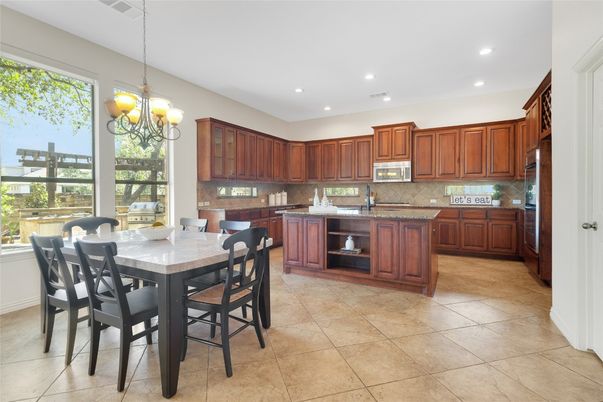 Chandelier, Dining room, Interior, Kitchen, Recessed Lighting